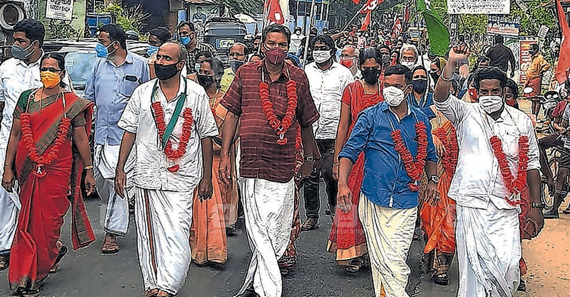 thrissur-vengidangu-panchayath .വെങ്കിടങ്ങ് പഞ്ചായത്തിൽ വീണ്ടും അധികാരത്തിലേറിയ എൽഡിഎഫ് പ്രവർത്തകർ നടത്തിയ ആഹ്ളാദ പ്രകടനം