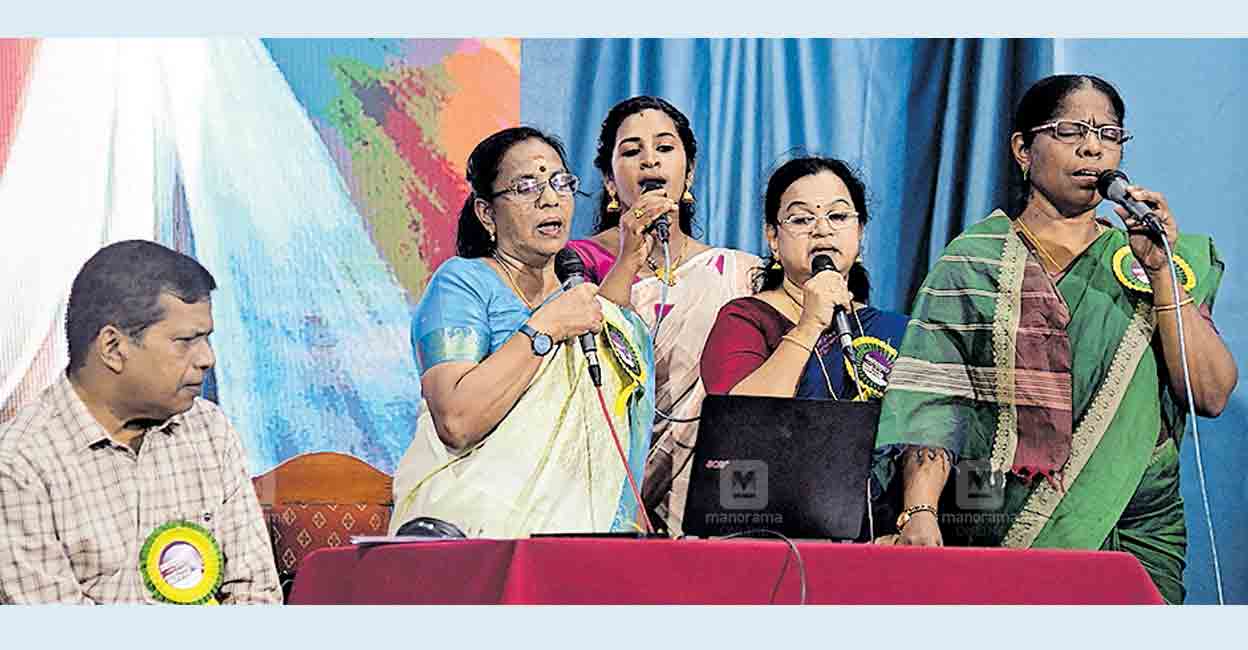 കെ.ജെ. ജോയിയുടെ പാട്ടുകൾ പാടി ‘പാട്ടുപീടിക’