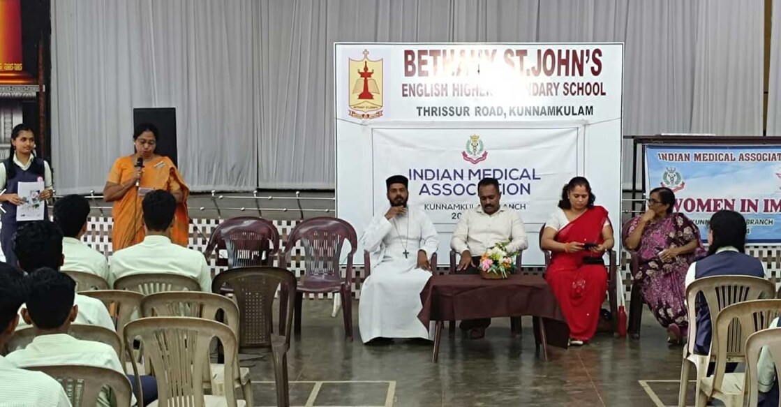 blood-donation-awareness-bethany-st-johns-school