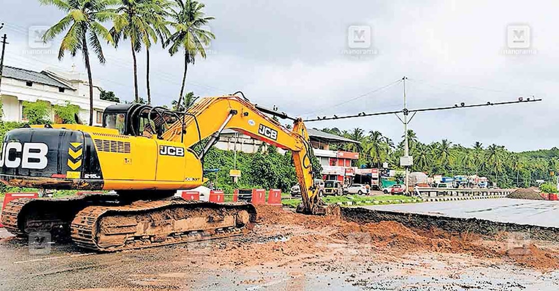 under-bridge-construction വാണിയമ്പാറ മേലേച്ചുങ്കത്ത് അടിപ്പാത നിർമാണം ആരംഭിക്കുന്നതിന്റെ ഭാഗമായി റോഡ് പൊളിക്കുന്നു.