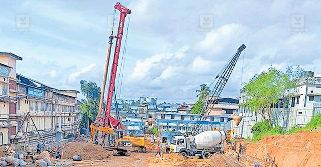 thrissur-multy-specialty കുന്നംകുളം താലൂക്ക് ആശുപത്രിയിൽ നിർമിക്കുന്ന മൾട്ടി സ്പെഷ്യൽറ്റി ബ്ലോക്കിന്റെ നിർമാണം
പുരോഗമിക്കുന്നു.