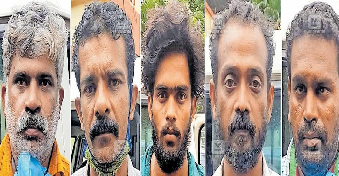 ജോസ്, സുബീഷ്, മനീഷ്, രാജീവ്, സുരേഷ്
