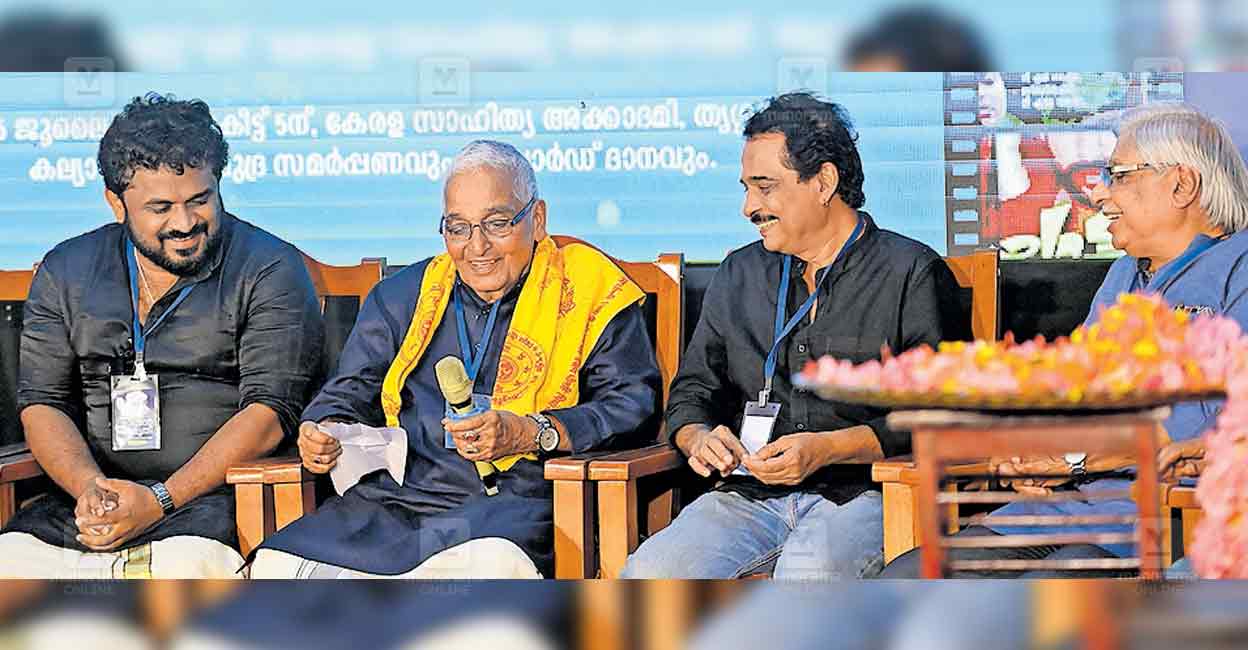 അഭിനയമോഹം ഓർത്തെടുത്ത് കലാമണ്ഡലം ഗോപിയാശാൻ | Kalamandalam Gopi ...
