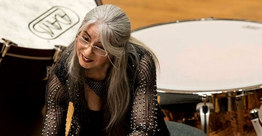 musician-evelyn-glennie-potrait-image musician-evelyn-glennie-potrait-image