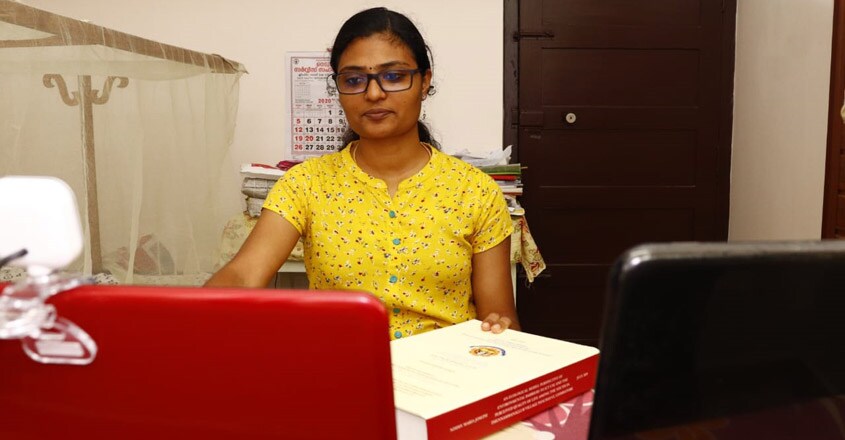 Dr-Nimmi Dr-Nimmi