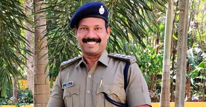 kerala-police-dysp-r-jose-article-image-three kerala-police-dysp-r-jose-article-image-three