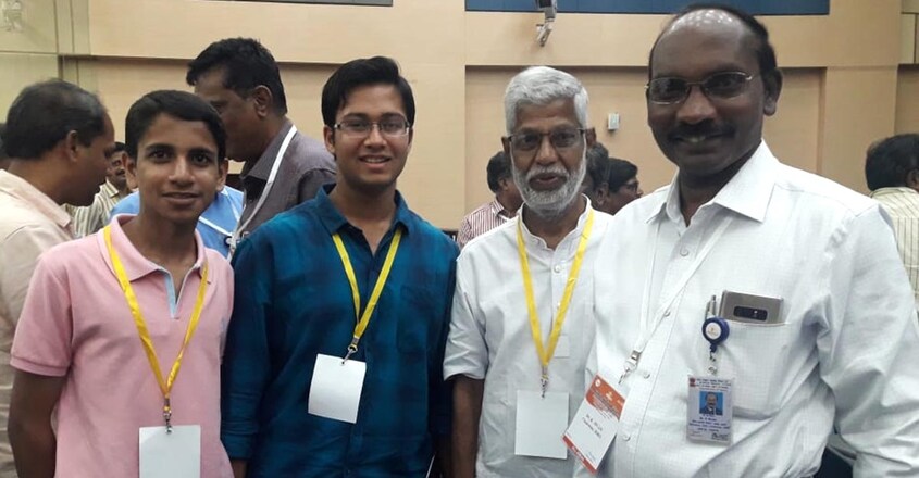 apj-abdul-kalam-with-former-isro-director-e-k-kutty apj-abdul-kalam-with-former-isro-director-e-k-kutty
