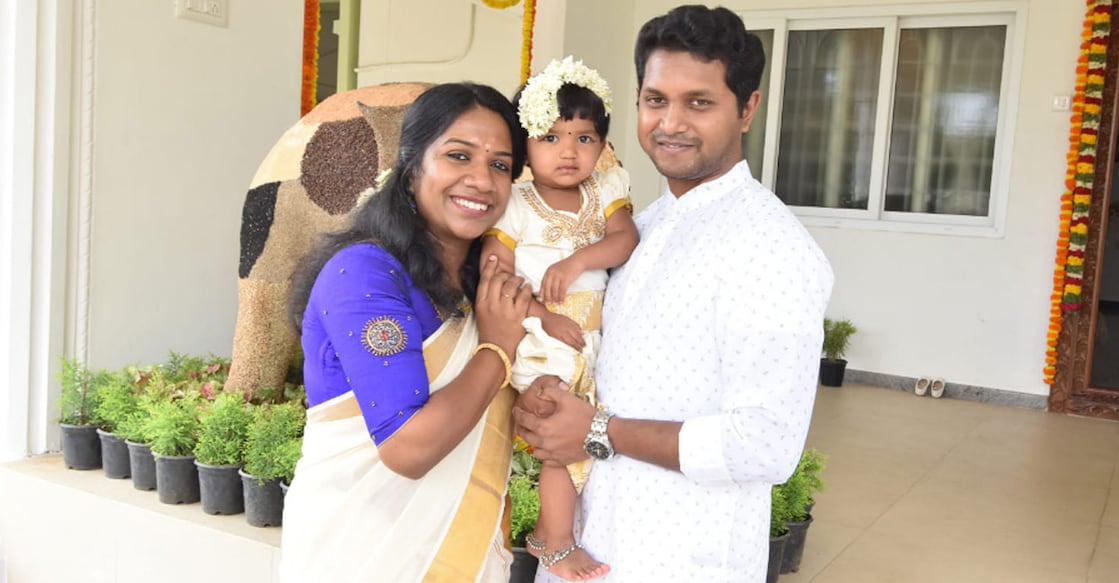 ias-officer-sarayu-with-family