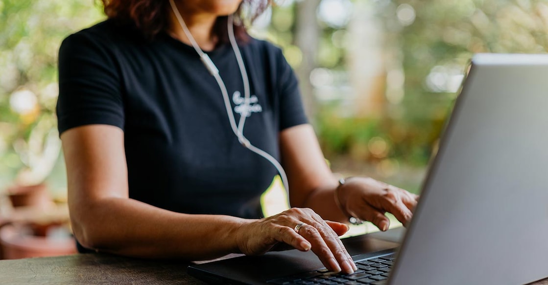 Woman Laptop Typing Hxyume iStockPhoto Representative Image. Photo Credit : Hxyume / iStockPhoto.com