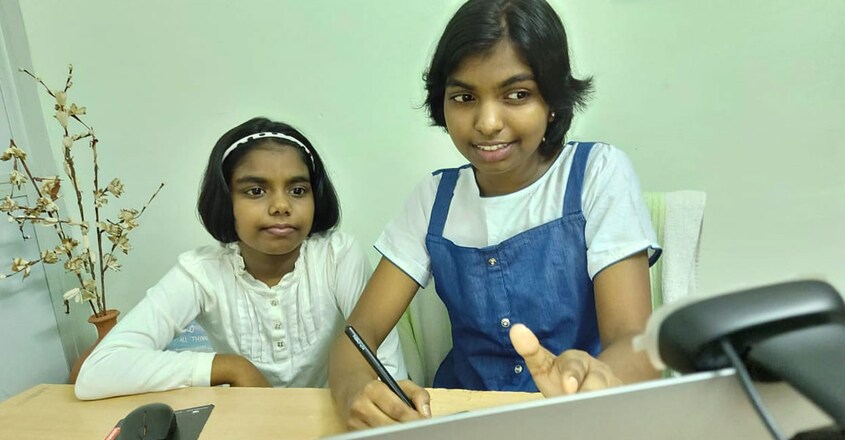 nanditha-niveditha nanditha-niveditha