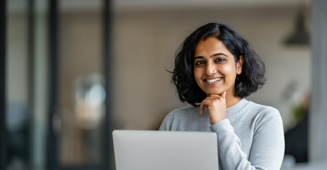 Representative Image Online Assistant Representative Image
