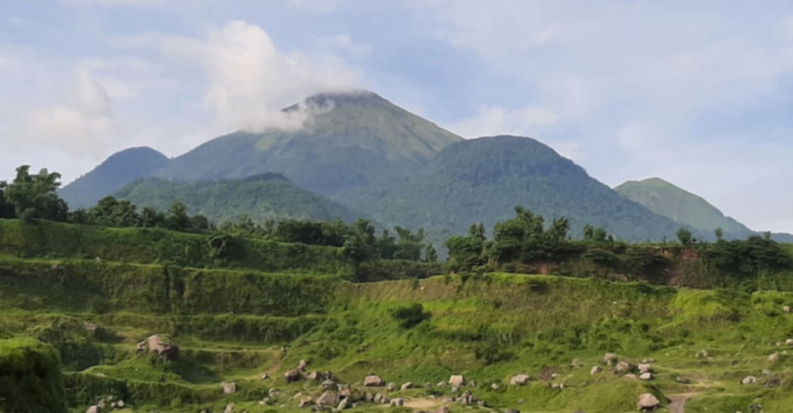 The World's Oldest Pyramid Is Hidden in an Indonesian Mountain പ്രതീകാത്മ ചിത്രം. Image Credit: Adi Firmanzah/ Istock