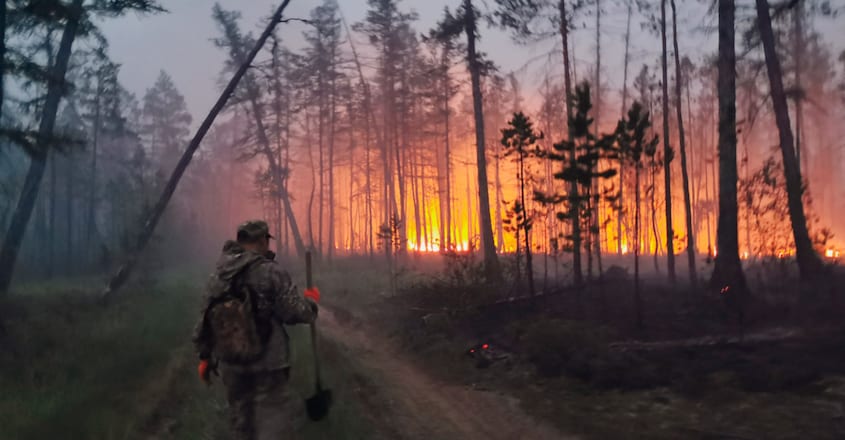 Extreme weather wreaks havoc worldwide as climate change bears down Extreme weather wreaks havoc worldwide as climate change bears down