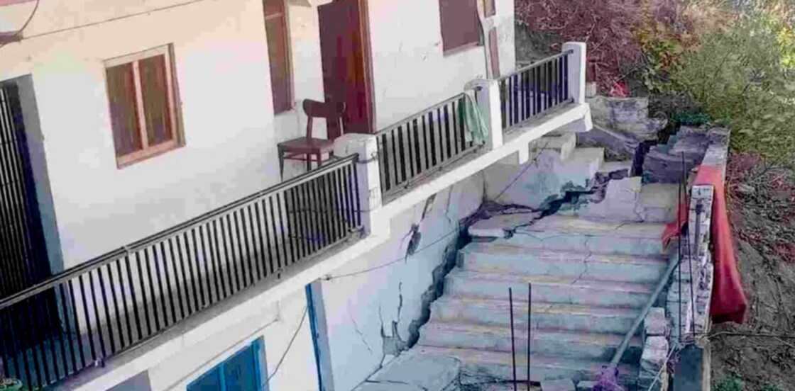 Joshimath crisis: What is land subsidence and why does it happen? Image Credit: Twitter/ Jairam_Ramesh