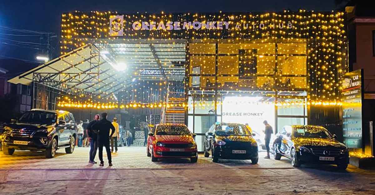 പെരുമ്പാവൂരിലെ ഗ്രീസ് മങ്കി ഇനി തൃശ്ശൂരിലും Grease Monkey Franchise In Thrissur