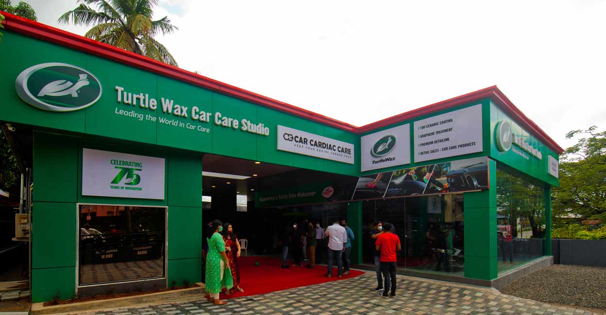 കേരളത്തിലെ ആദ്യ ടർട്ൽ വാക്സ് കാർ കെയർ സ്റ്റുഡിയൊ കൊച്ചിയിൽ Turtle Wax
