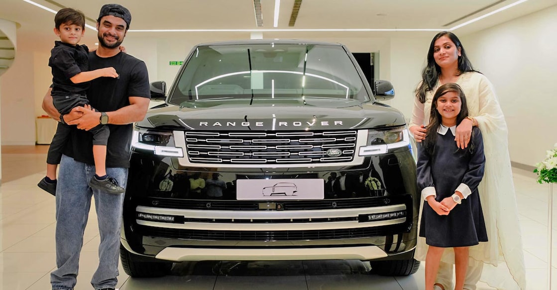 tovino-thomas-range-rover Image Source: Alzaf Productions