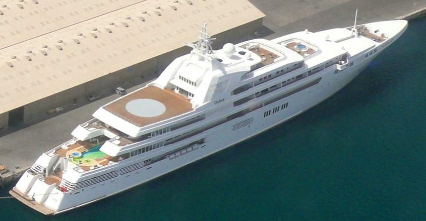 dubai-yacht dubai-yacht