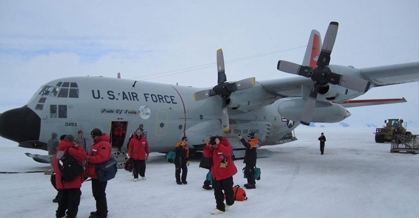 mcMurdo-AirStation-Antarctica mcMurdo-AirStation-Antarctica