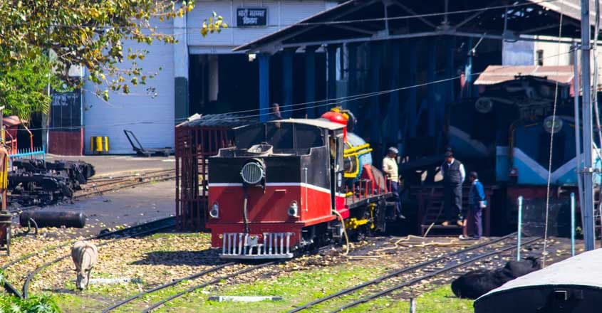 kangra-valley-train kangra-valley-train