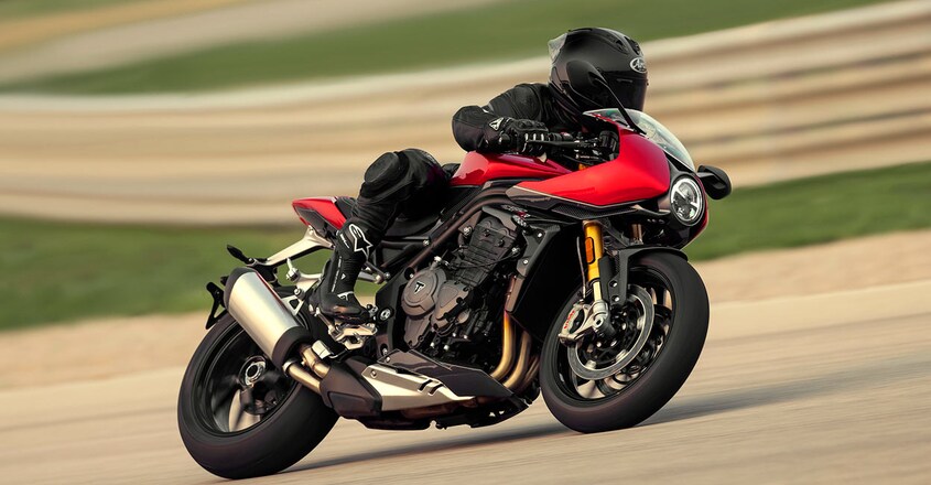 triumph-speed-triple-1200-rr triumph-speed-triple-1200-rr