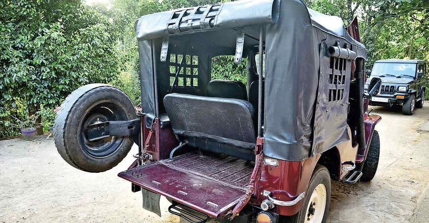 mahindra-74-model-jeep-3 mahindra-74-model-jeep-3