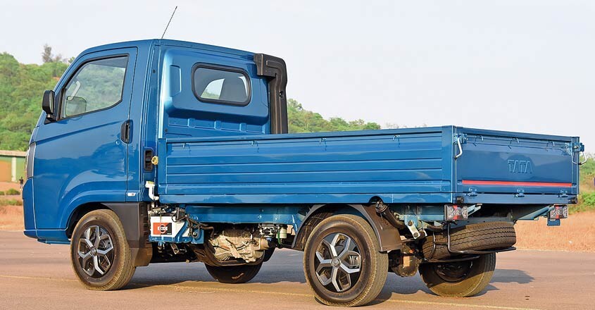 tata-intra-1 tata-intra-1