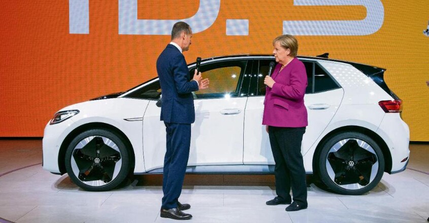angela-merkel-2 angela-merkel-2