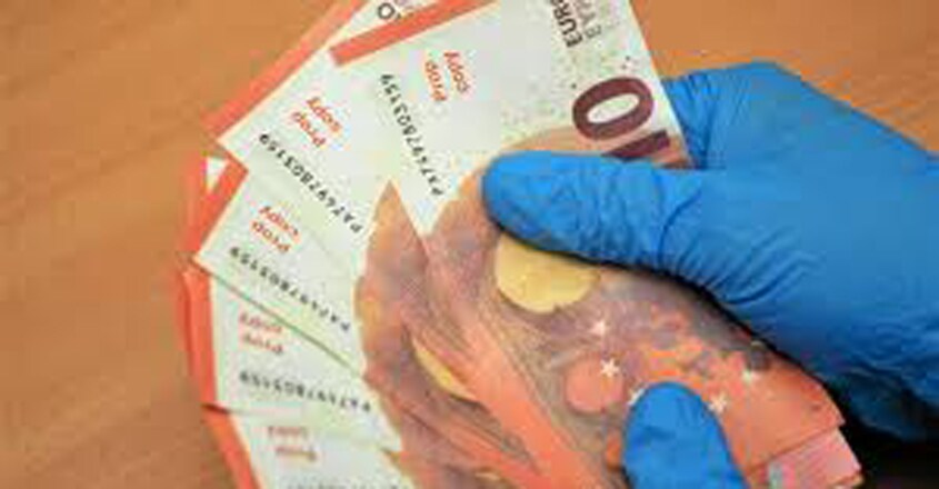 fake-notes-2 fake-notes-2