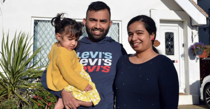 uk-couple-home-4 uk-couple-home-4
