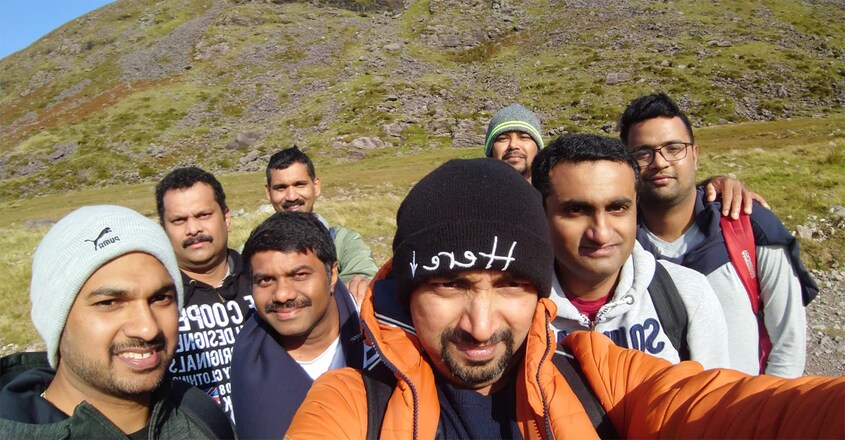 carrauntoohil-mountain-climbers carrauntoohil-mountain-climbers