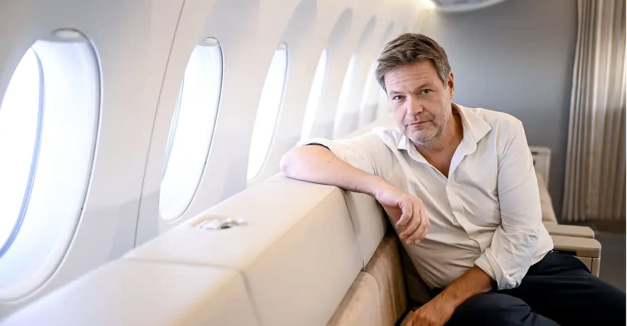 the-german-minister-needs-a-photographer-salary-rs-73-50-lakh-per-annum-time-news-time-news
