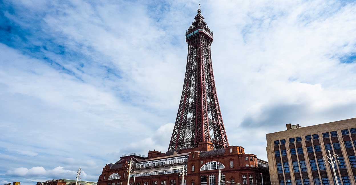 Fire Breaks Out at Blackpool Tower, a Famous Tourist Attraction in Britain