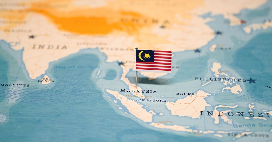 amnesty-for-illegal-staying-in-malaysia സാധുവായ പാസ്പോർട്ടോ വിസയോ ഇല്ലാതെ മലേഷ്യയിൽ അനധികൃതമായി താമസിച്ചു വരുന്ന വിദേശികൾക്ക് മലേഷ്യൻ ഭരണകൂടം പൊതുമാപ്പ് പ്രഖ്യാപിച്ചു. Representative Image. Image Credit: hyotographics/Shutterstock.com