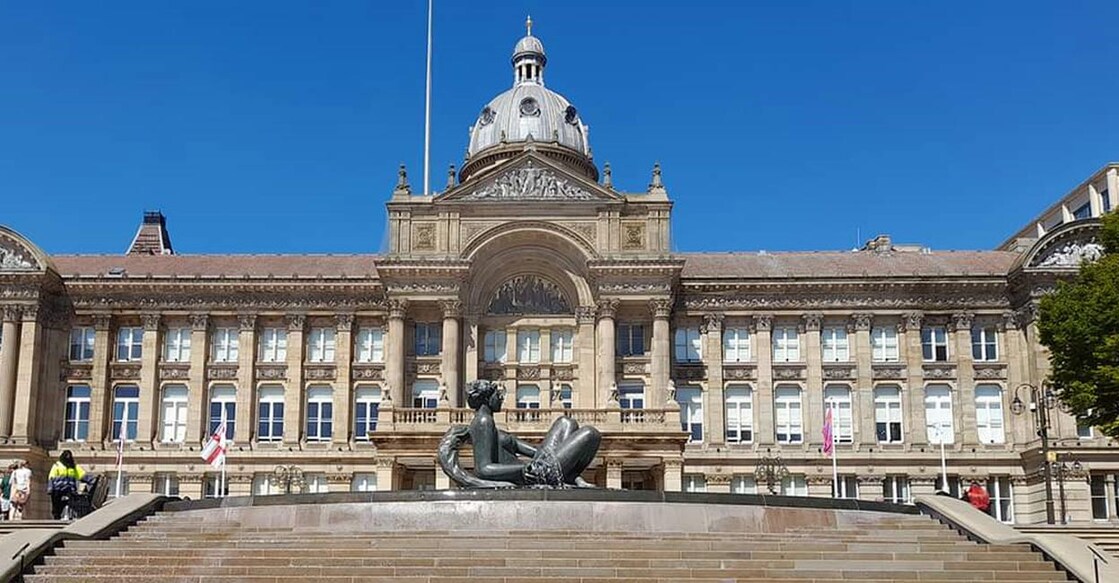 birmingham-city-council ടാക്സ് വര്ധനവിനൊപ്പം സേവനങ്ങളില് വന് വെട്ടിക്കുറവുകളും നടപ്പിലാക്കി. Image Courtesy: Fb/Birmingham City Council