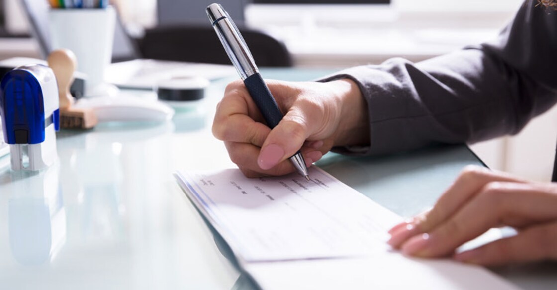cheque representative image