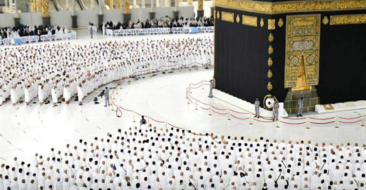 Fall in Umrah service;  10 companies fined
