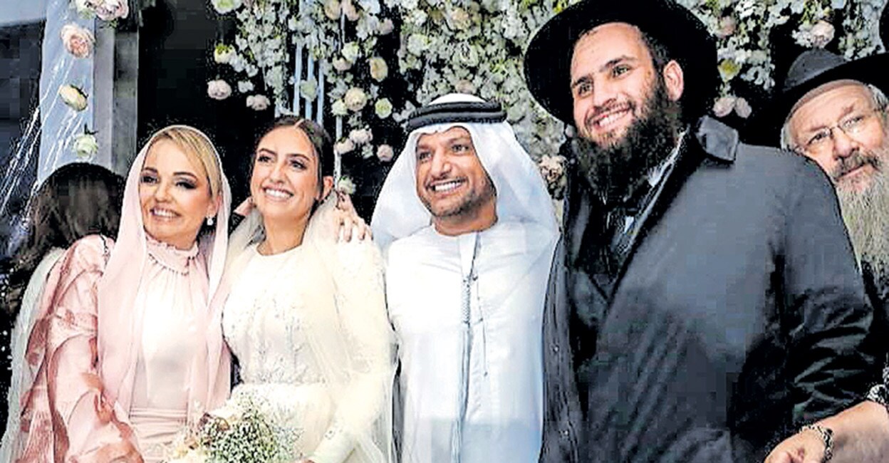 Chabad couple holds UAE's largest-ever Jewish wedding on anniversary of  peace deal with Israel - Jewish Journal