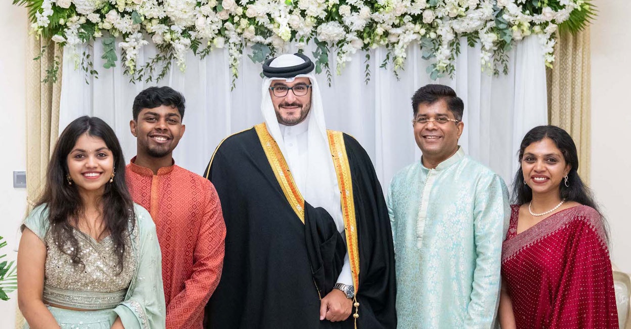 Diwali Celebration: Bahraini Crown Prince, Royal Family Members and ...