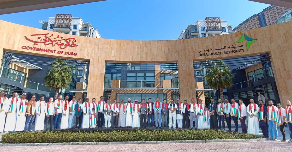 mega-blood-donation-camp-was-conducted-in-dubai മെഗാ ബ്ലഡ് ഡോണേഷൻ ക്യാമ്പിൽ പങ്കെടുത്തവർ
