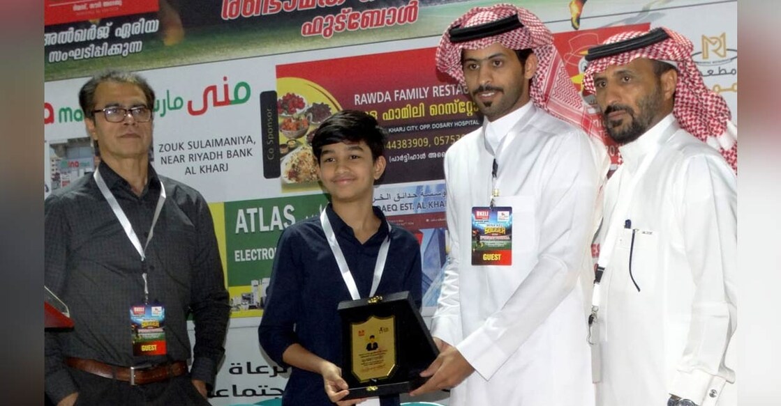 muhammad-raz-honored-by-keli