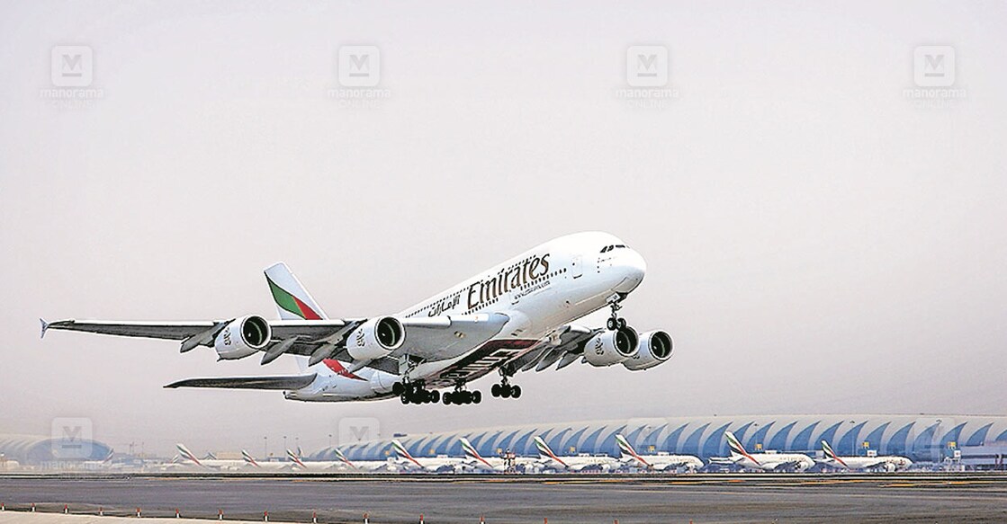 uae-aims-to-attract-4-crore-tourists-by-2030