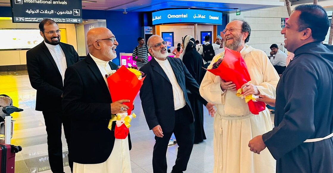 major-mrchbishop-mar-raphael-thattill-visited-oman ചിത്രം: സ്പെഷൽ അറേഞ്ച്മെന്റ്