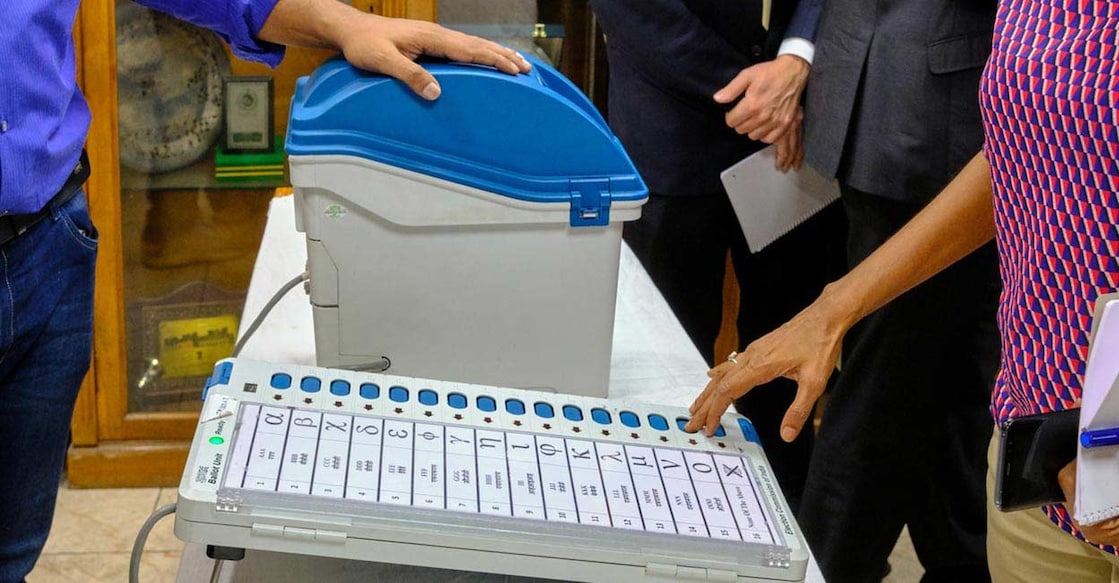 supreme-court-refused-to-consider-the-demand-to-grant-voting-rights-to-nri