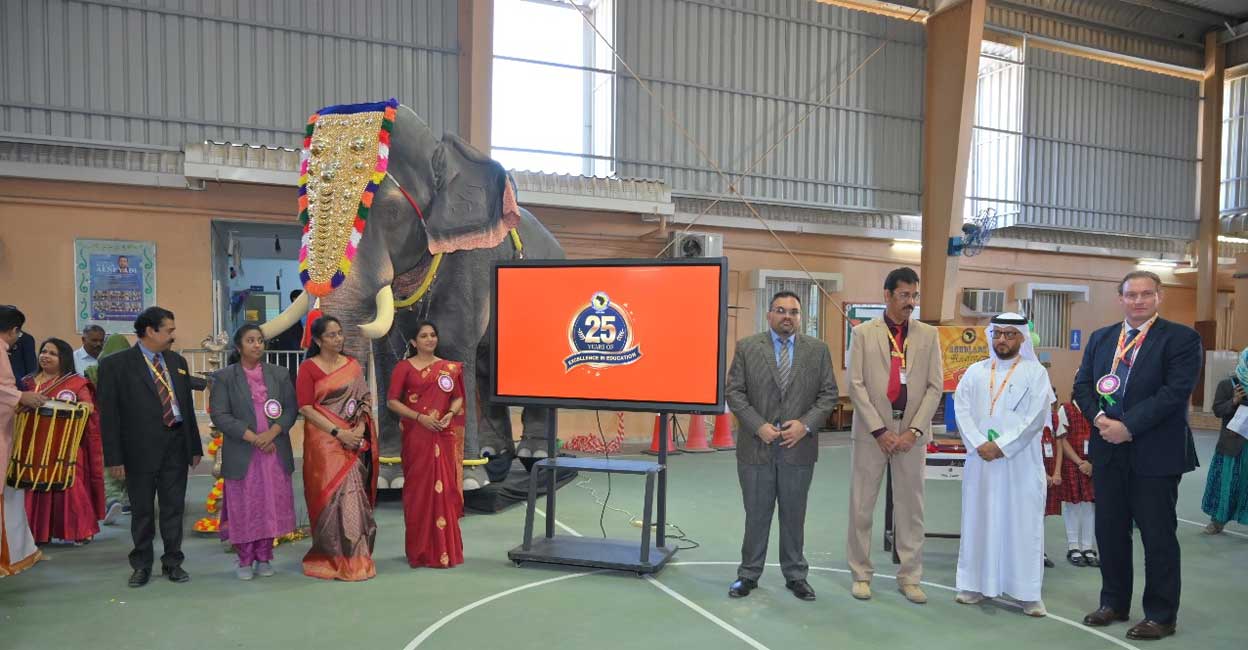 Indian School Rack വിസ്മയക്കാഴ്ചകളൊരുക്കി കലാശാസ്ത്ര പ്രദർശനമേള - RAK Scholars Indian ...