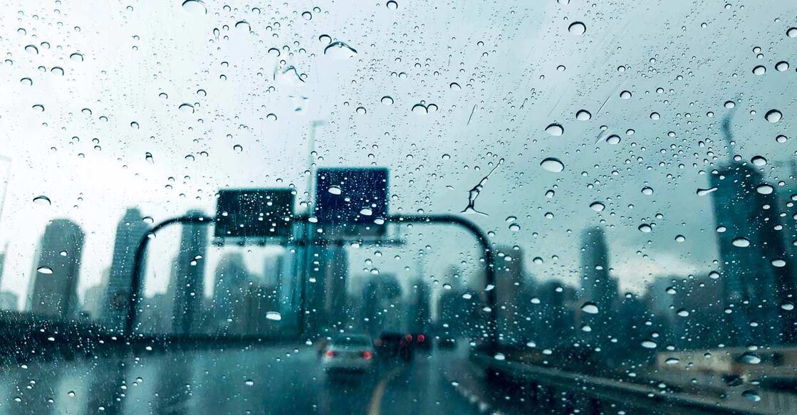 uae-weather-ras-al-khaimah-hit-by-strong-winds-heavy-rain-and-thunderstorm