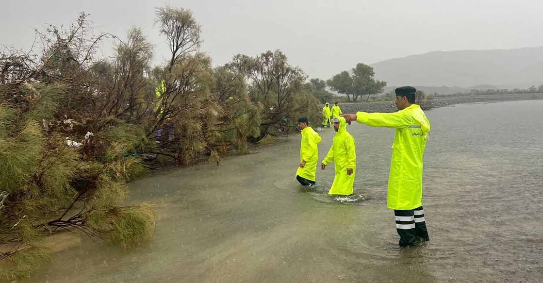 oman-flash-floods-death-toll-rises-to-13