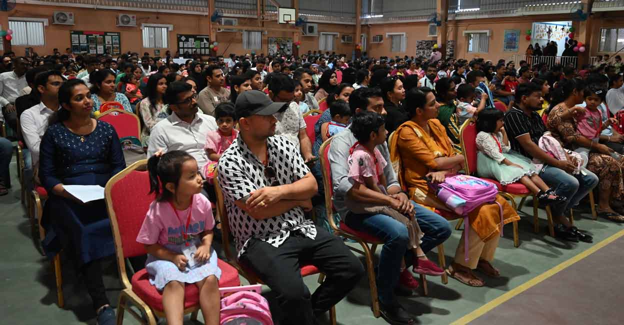 Indian School Rack റാക് സ്കോളേഴ്സ് ഇന്ത്യൻ സ്കൂൾ രജത ജൂബിലി നിറവിൽ - Rak Scholars Indian ...