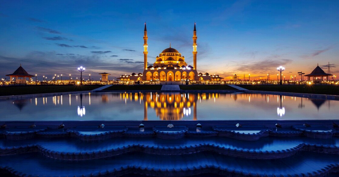 uae-eid-al-fitr-prayer-timings-in-abu-dhabi-dubai-sharjah-revealed അബുദാബി, ദുബായ്, ഷാർജ എന്നിവിടങ്ങളിൽ ഈദ് അൽ ഫിത്തർ പ്രാർഥന സമയം പ്രഖ്യാപിച്ചു. ചിത്രം : സ്പെഷ്യൽ അറേഞ്ച്മെന്റ്.