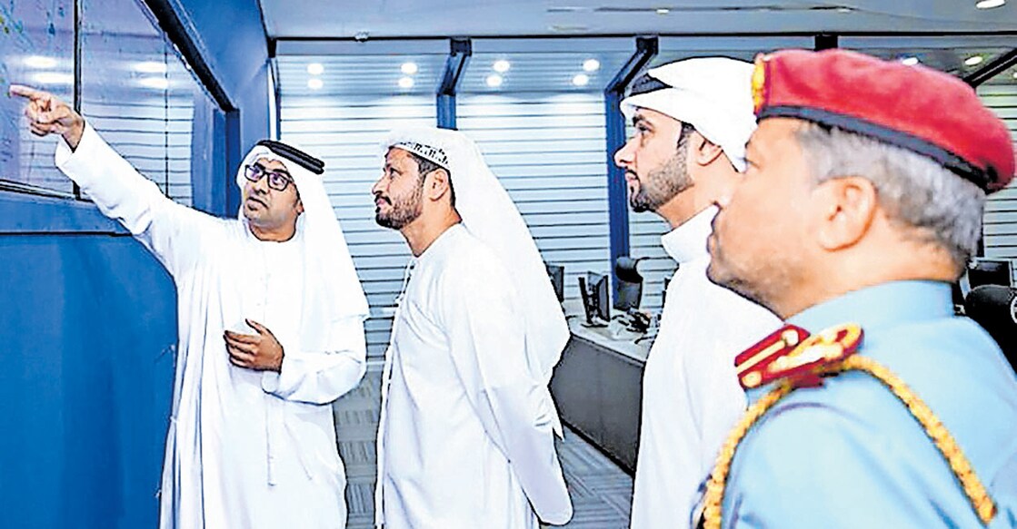 sharjah-allocates-80092-for-reporting-minor-traffic-accidents ചെറിയ വാഹനാപകടങ്ങൾ റിപ്പോർട്ട് ചെയ്യാനായി പുതിയ ഹോട്ട് ലൈൻ നമ്പർ പുറത്തിറക്കുന്ന ചടങ്ങിൽ ഷാർജ പൊലീസ് കമാൻഡർ-ഇൻ-ചീഫ് മേജർ ജനറൽ സെയ്ഫ് അൽ സരി അൽ ഷംസി.